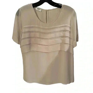 Weill Paris women’s short sleeve ivory blouse with pleated details size 10